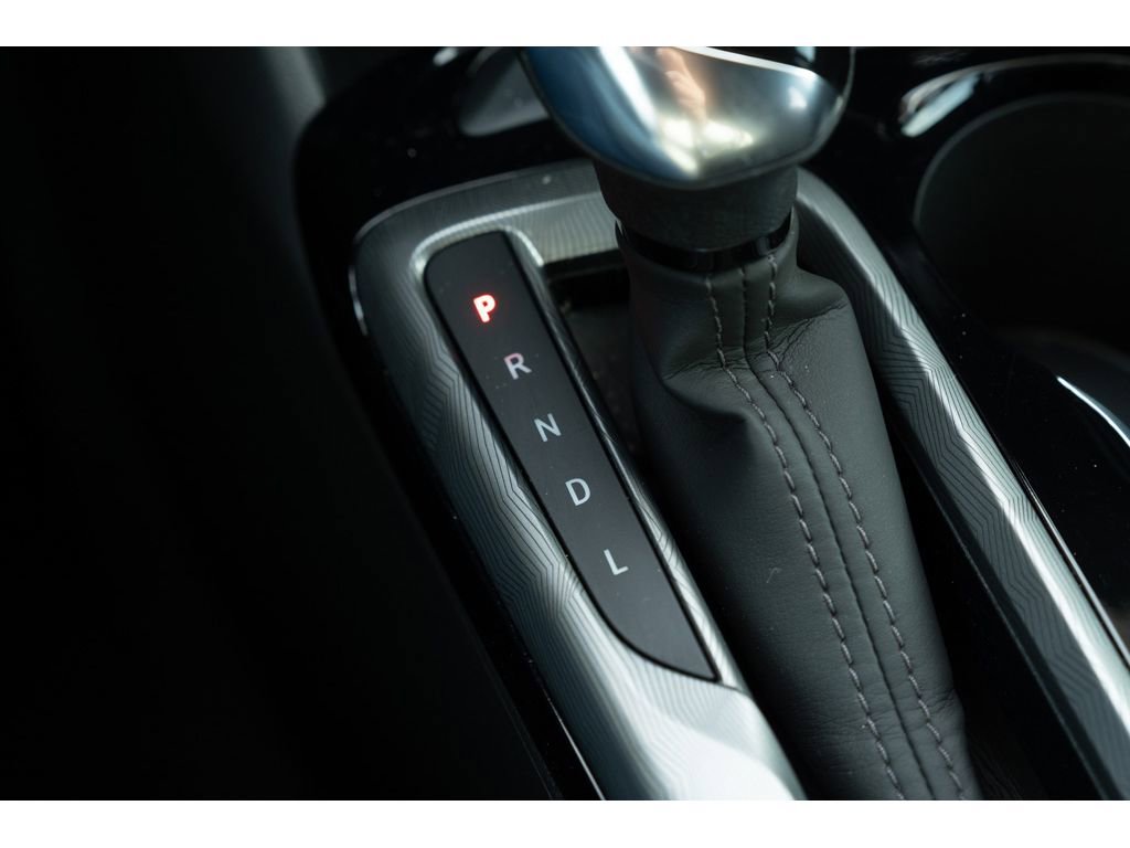 Used 2025 Buick Envista Sport Touring w/ Convenience I Package image 24