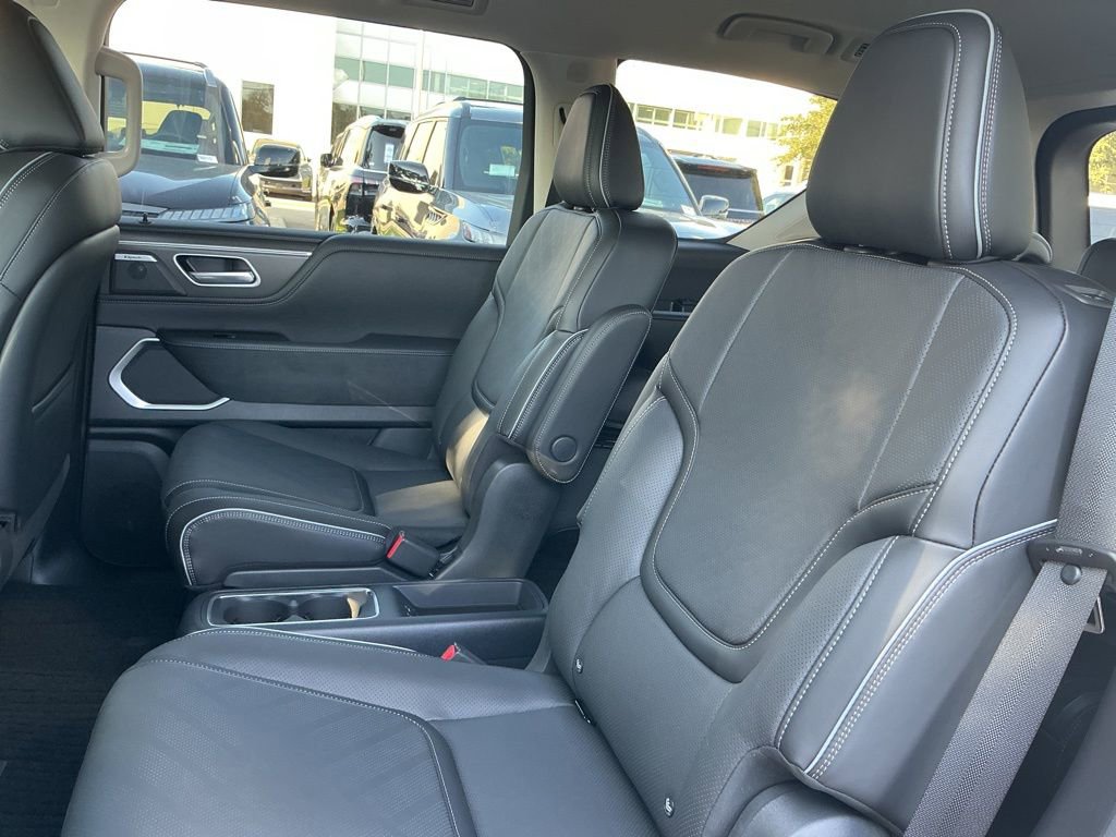 Used 2026 INFINITI QX80 Luxe w/ Exterior Package image 24