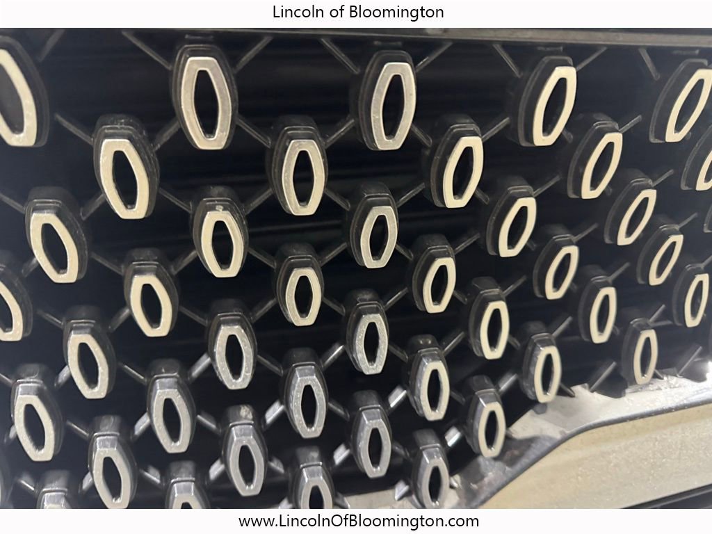 New 2025 Lincoln Navigator L Reserve image 11