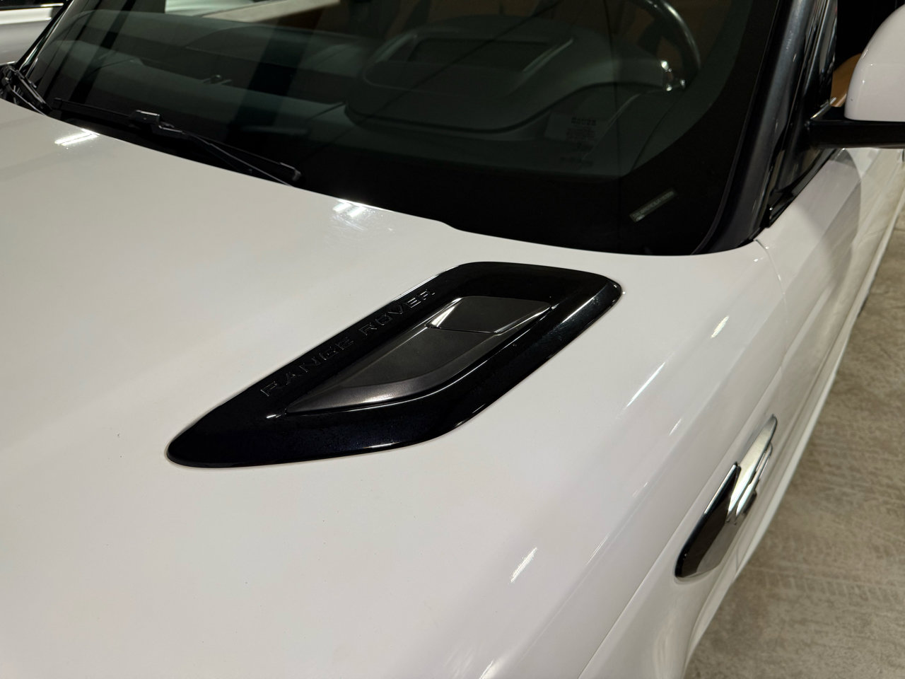 Used 2018 Land Rover Range Rover Sport Supercharged image 49