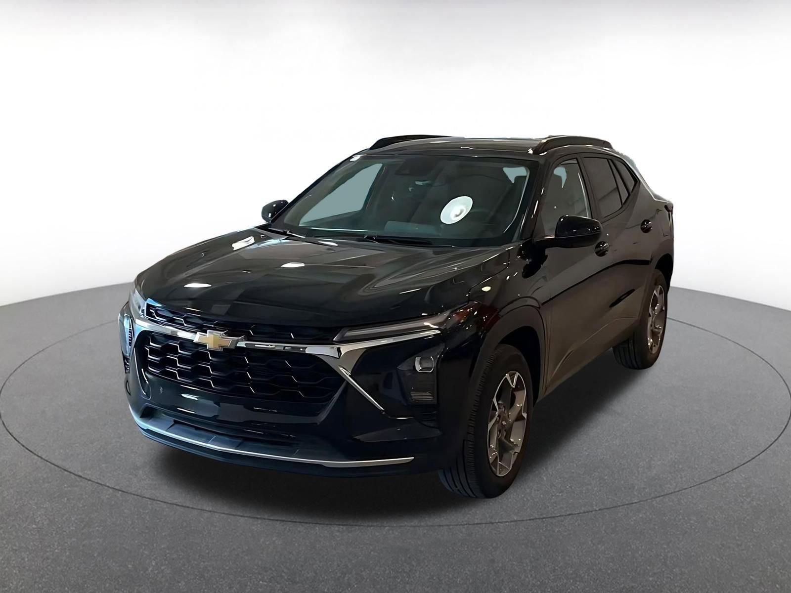 Used 2025 Chevrolet Trax LT w/ LT Convenience Package image 7