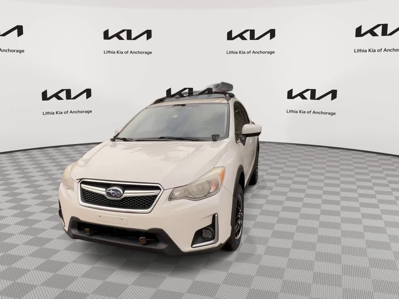 Used 2016 Subaru Crosstrek 2.0i Premium AWD/4WD image 3