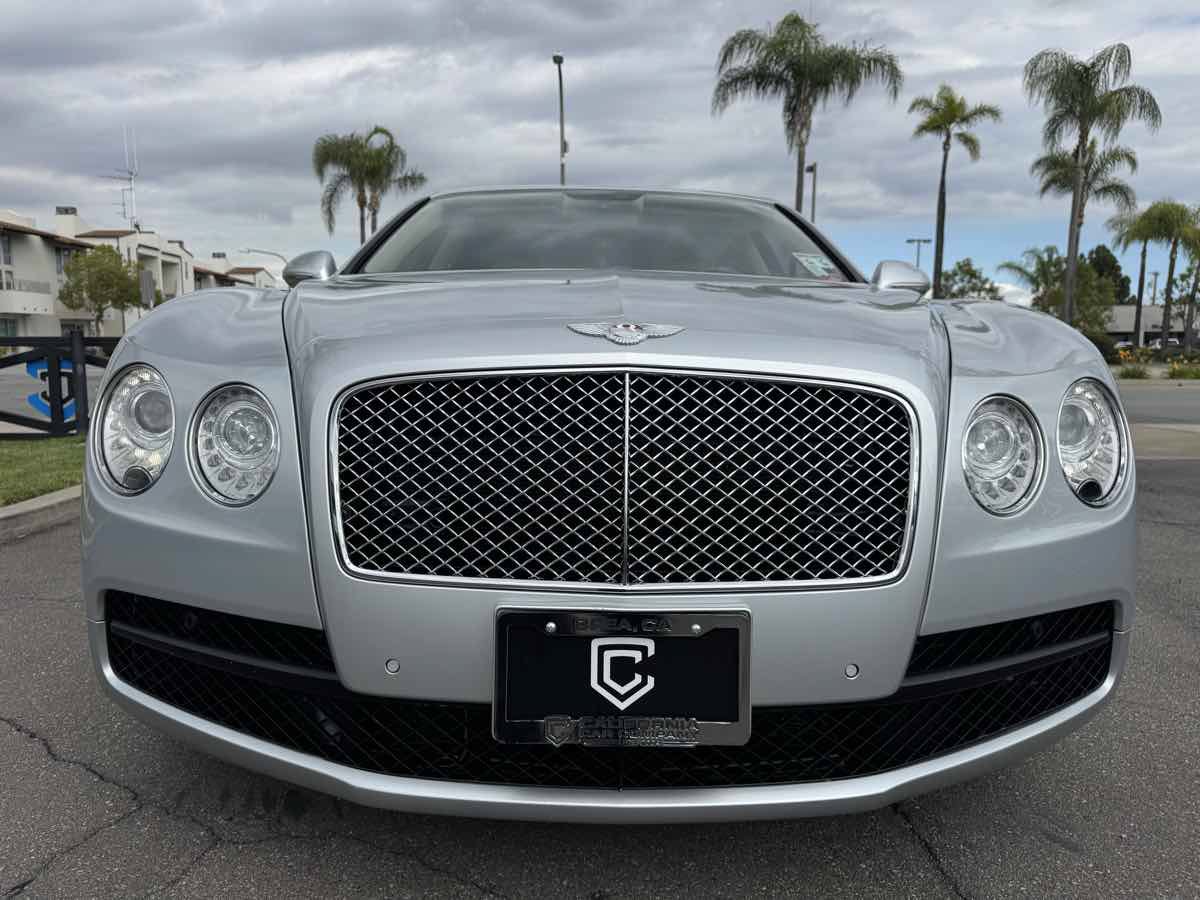 Used 2015 Bentley Flying Spur V8 AWD/4WD image 12