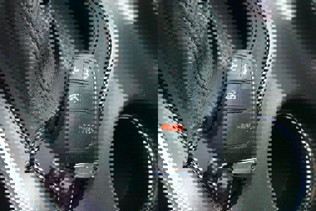 Used 2018 Dodge Challenger R/T w/ Blacktop Package image 19