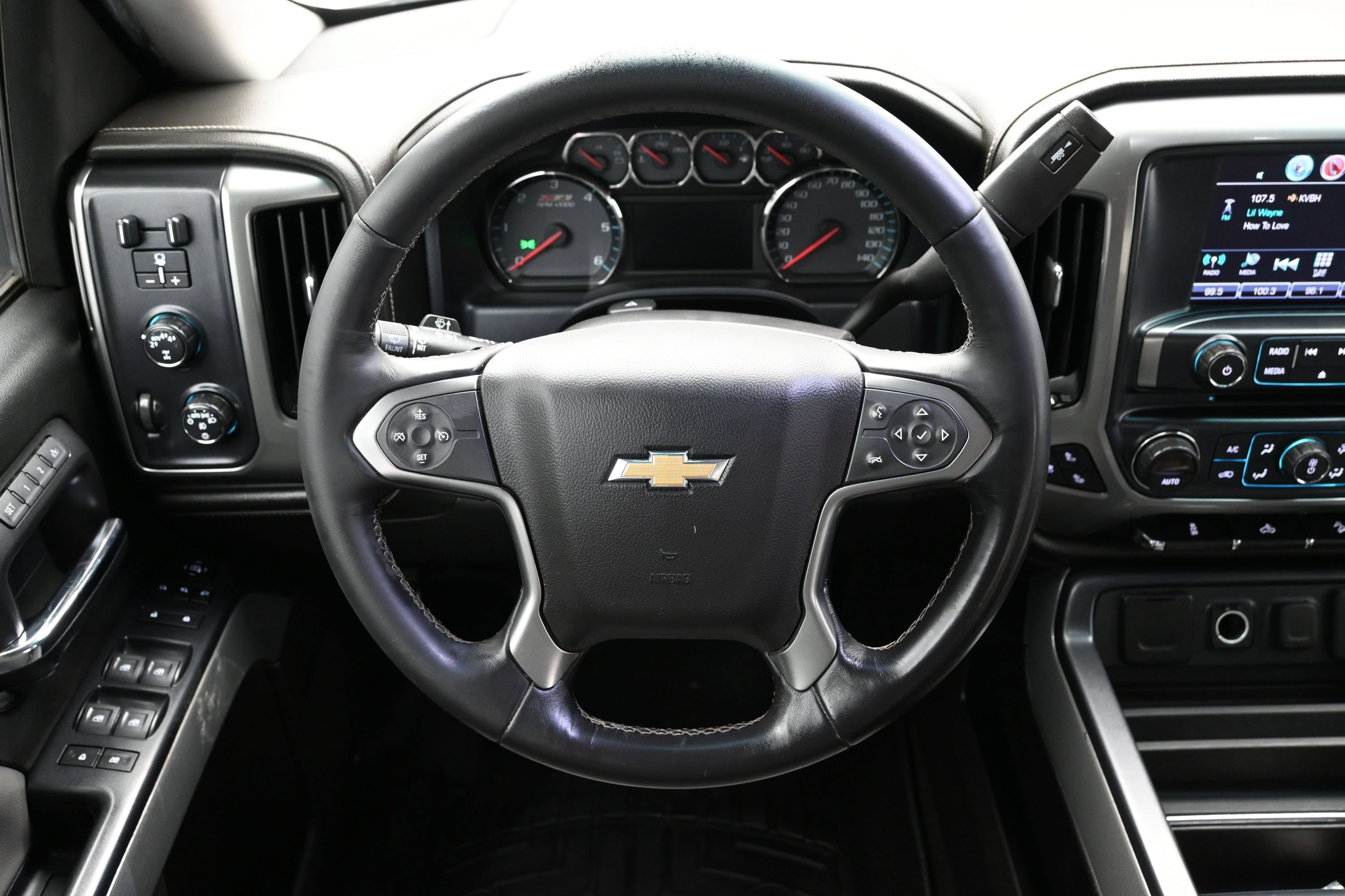 Used 2018 Chevrolet Silverado 1500 LTZ Z71 AWD/4WD image 15