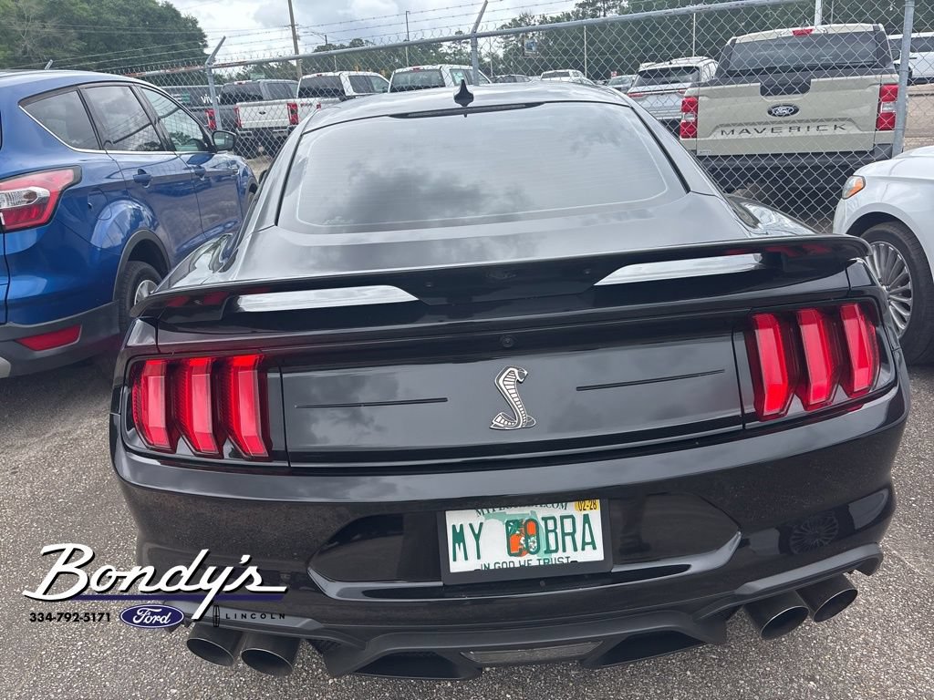 Used 2021 Ford Mustang Shelby GT500 w/ Technology Package RWD image 2