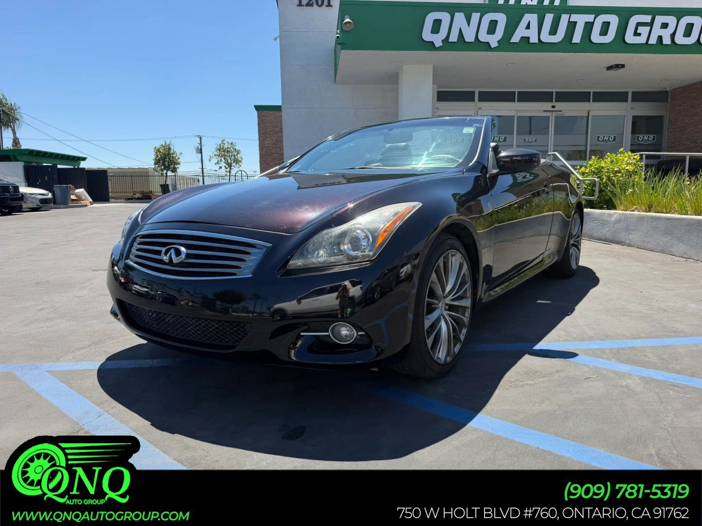Used 2011 INFINITI G37 Convertible w/ Premium Pkg RWD image 1