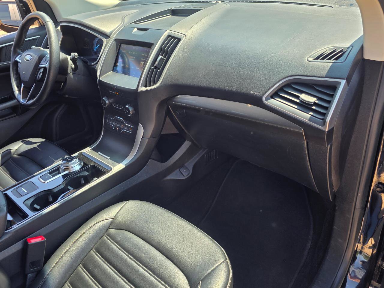 Used 2020 Ford Edge SEL FWD image 23