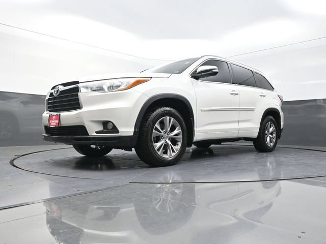 Used 2015 Toyota Highlander XLE AWD/4WD image 34
