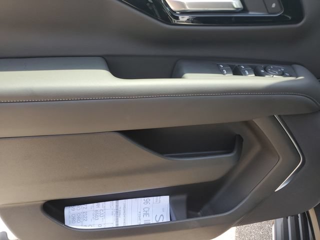 New 2026 Chevrolet Tahoe LS w/ LPO, Dark Essentials Package AWD/4WD image 19
