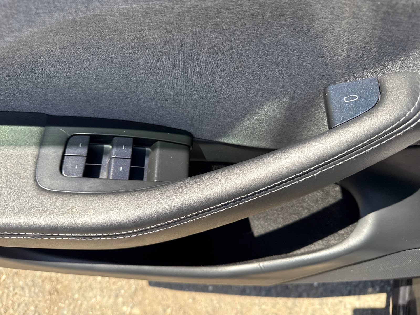 Used 2024 Tesla Model 3 Standard Range RWD image 11