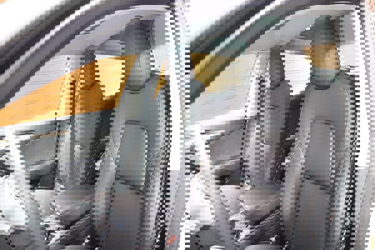 Used 2023 Tesla Model 3 Standard Range RWD image 36