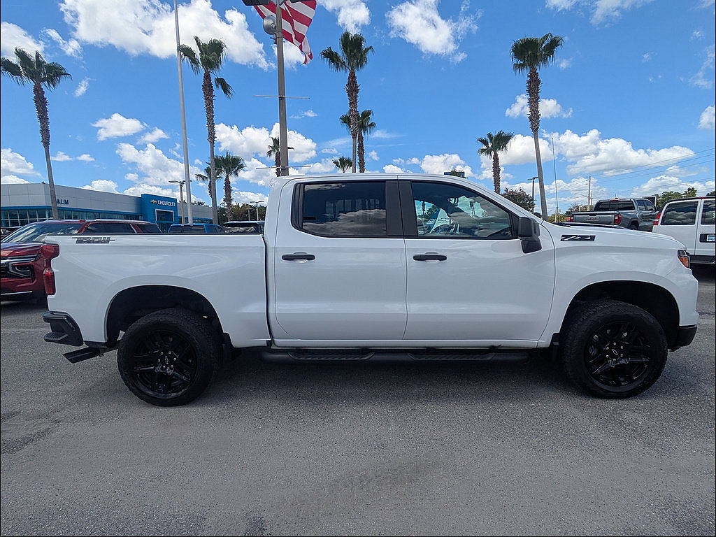 Certified 2025 Chevrolet Silverado 1500 Custom Trail Boss w/ Dark Appearance Package AWD/4WD image 29