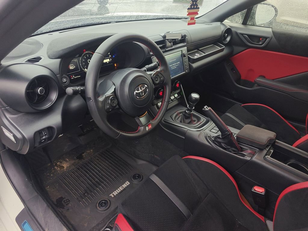 Used 2024 Toyota GR86 TRUENO Edition image 10