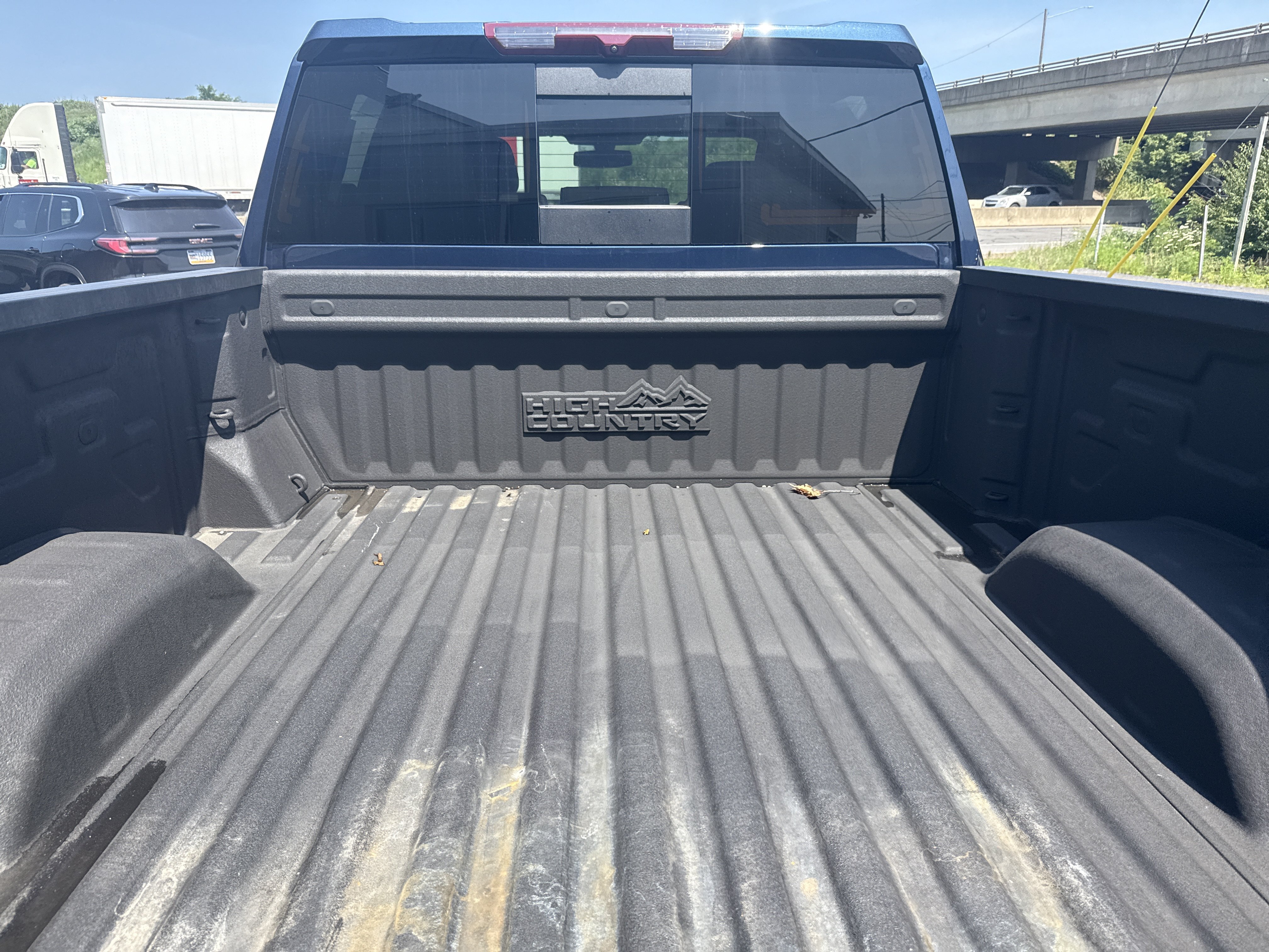 Used 2022 Chevrolet Silverado 2500 High Country AWD/4WD image 5