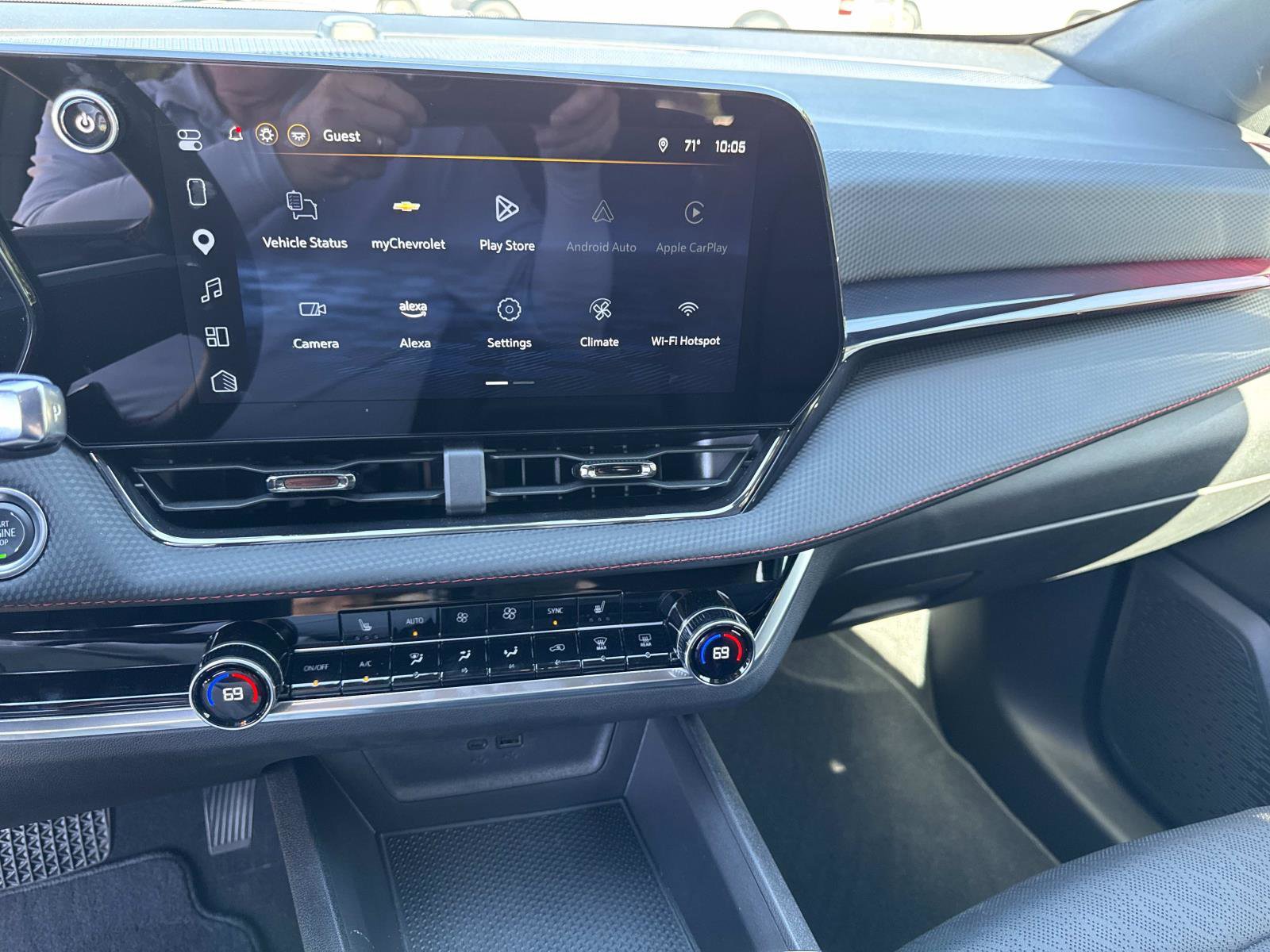 Used 2025 Chevrolet Equinox RS image 22