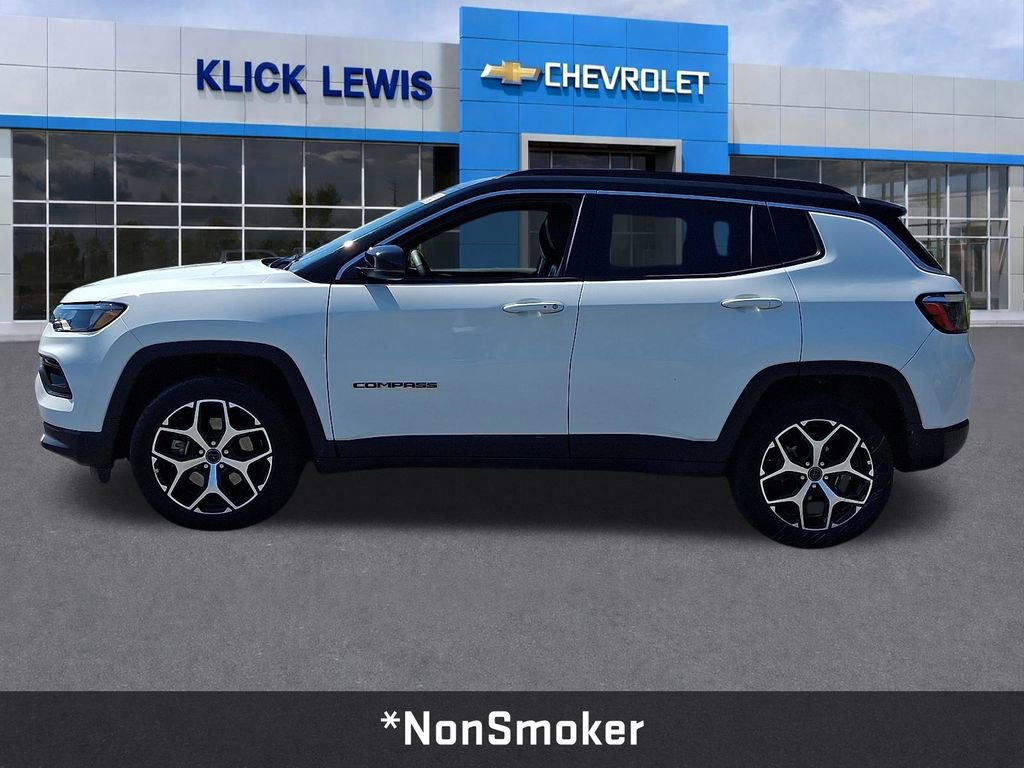Used 2025 Jeep Compass Limited image 4