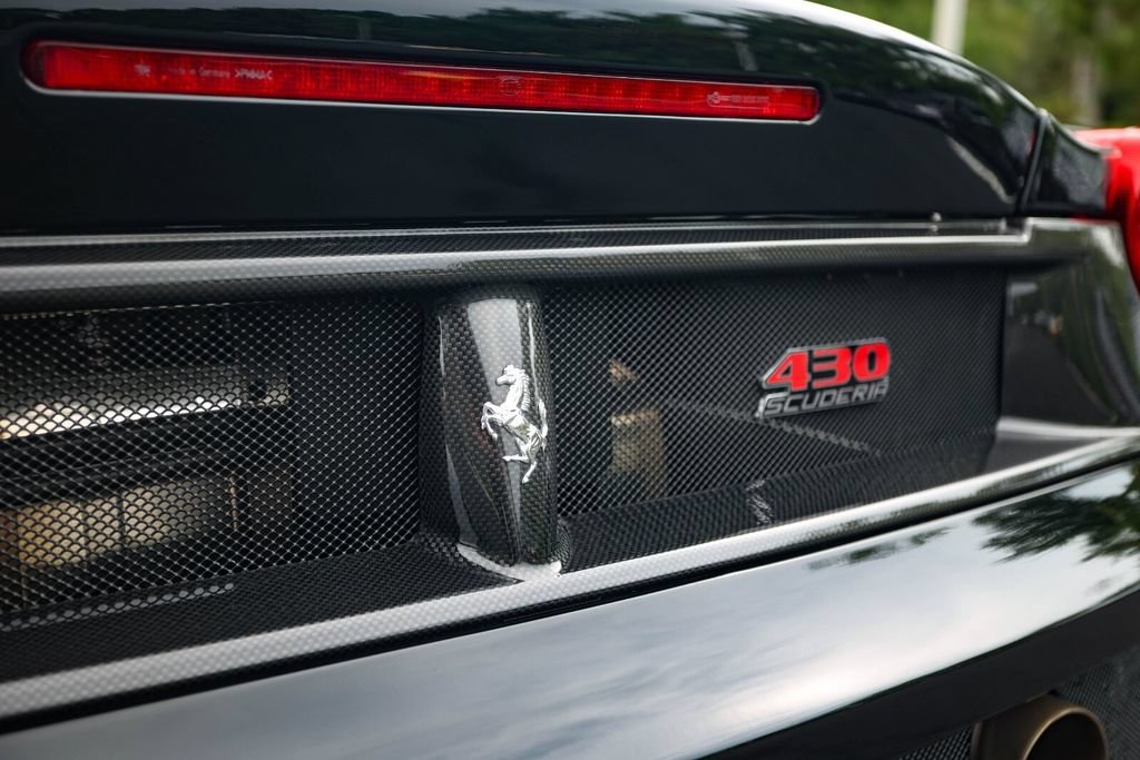 Used 2009 Ferrari F430 Scuderia RWD image 17