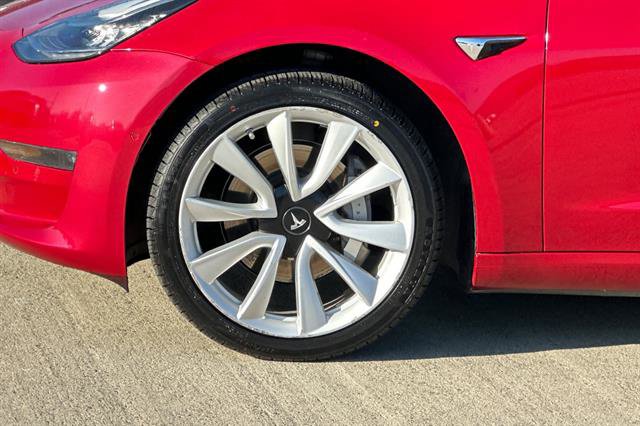 Used 2017 Tesla Model 3 Long Range image 29