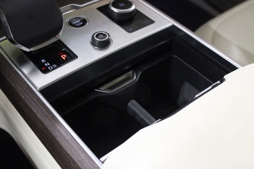 Used 2023 Land Rover Range Rover SE image 29