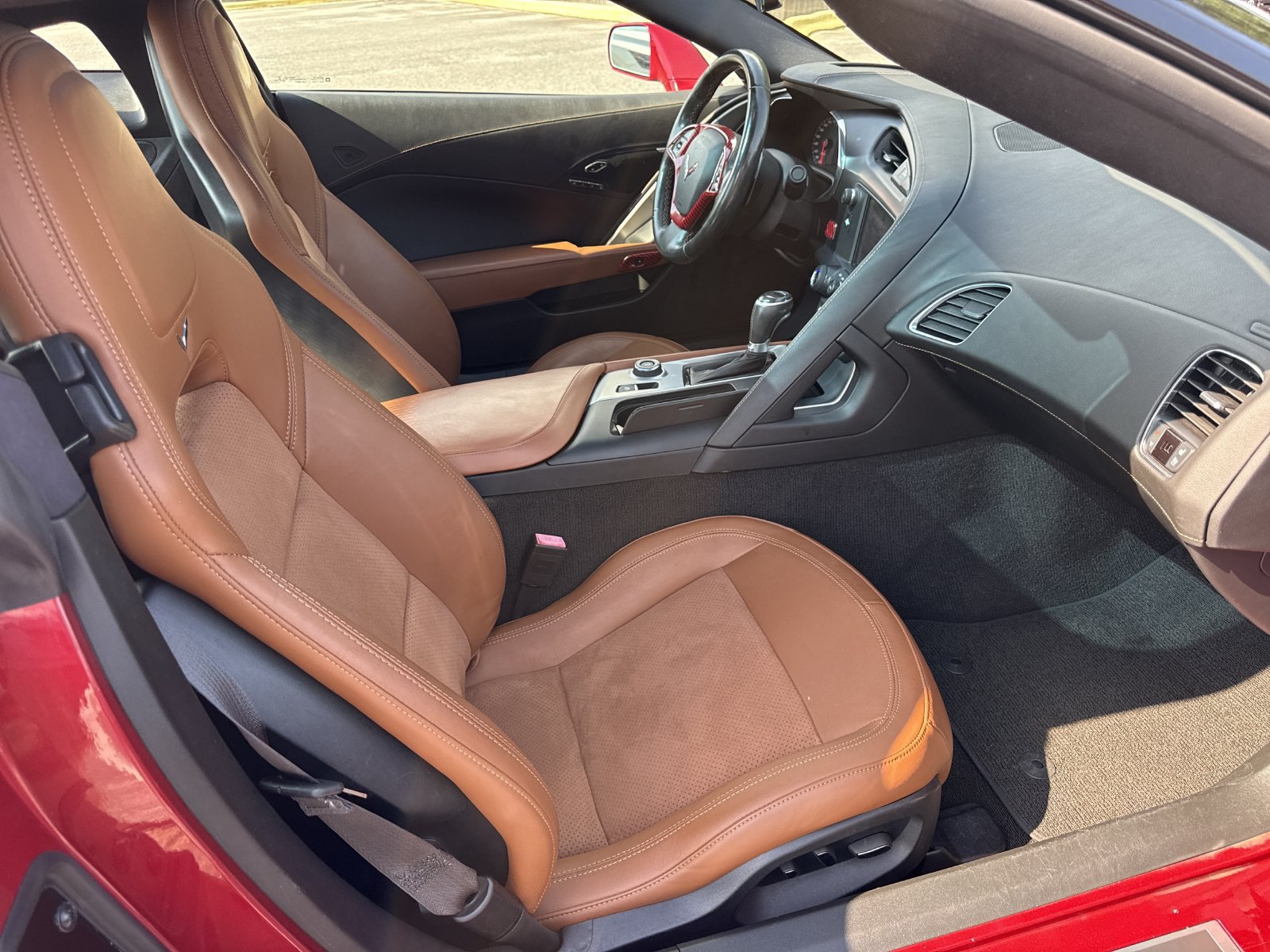 Used 2015 Chevrolet Corvette Stingray Coupe w/ 2LT Preferred Equipment Group RWD image 32