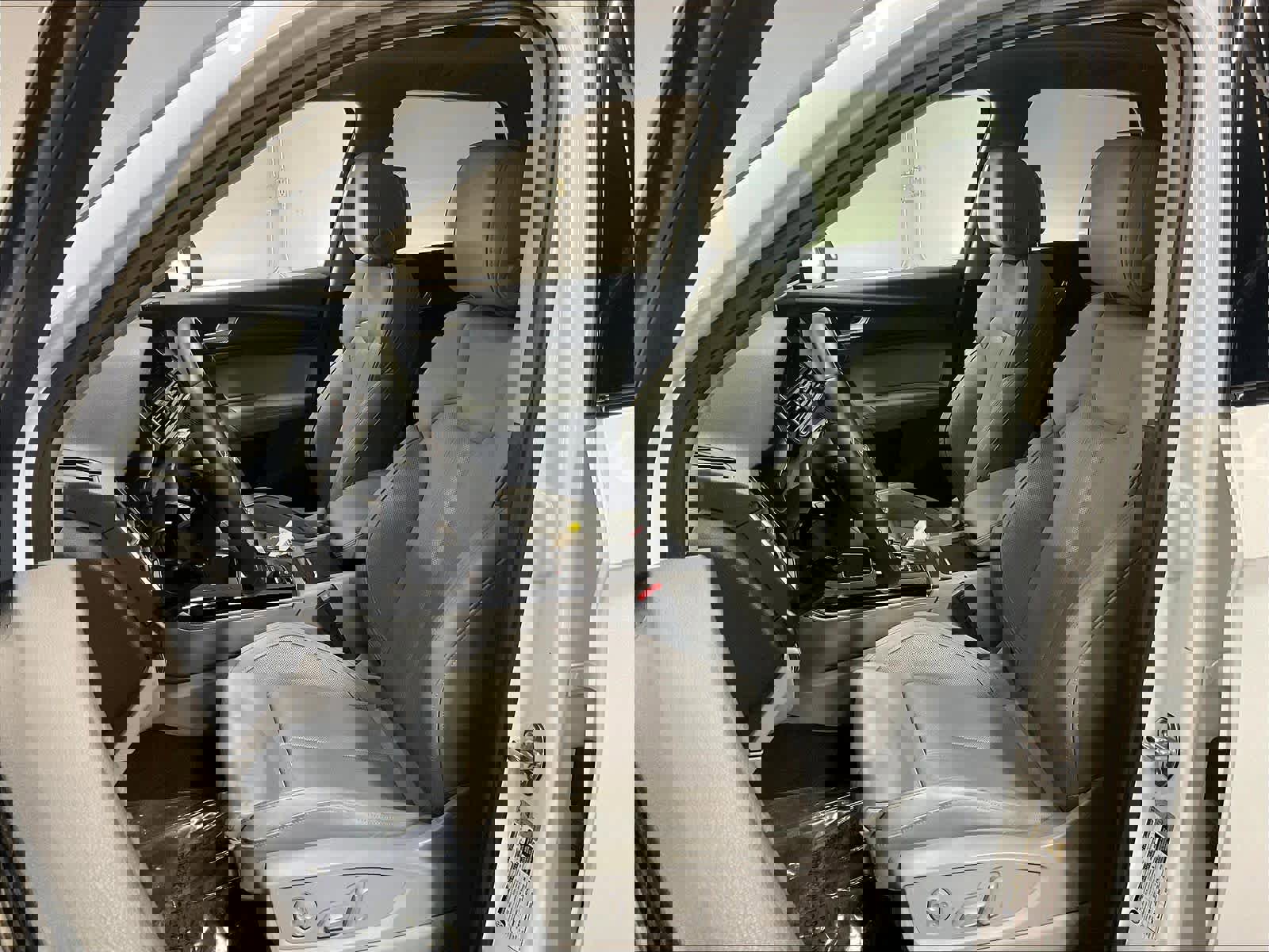 Used 2023 Audi Q5 e Prestige w/ Prestige Package image 26