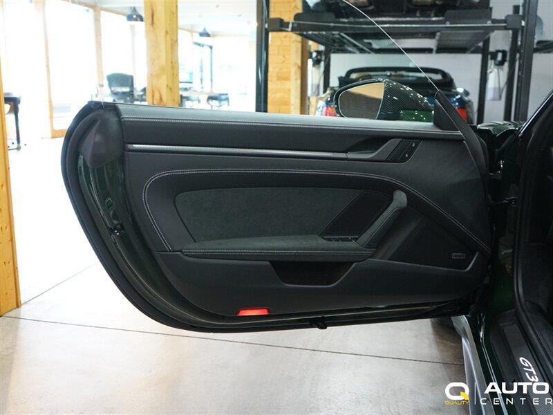 Used 2026 Porsche 911 GT3 RWD image 16