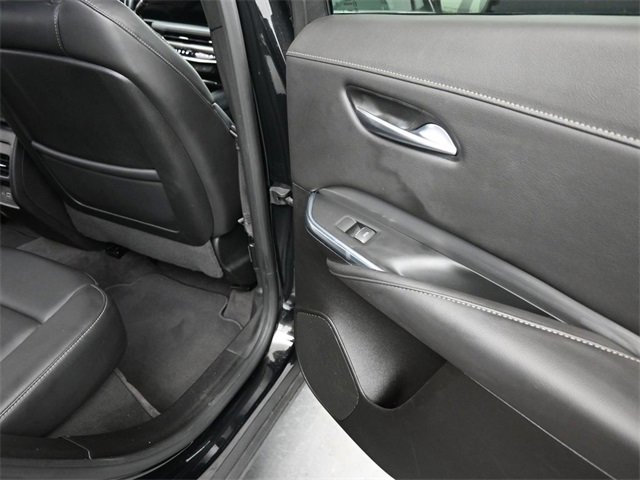 Used 2024 Cadillac XT4 Premium Luxury image 21