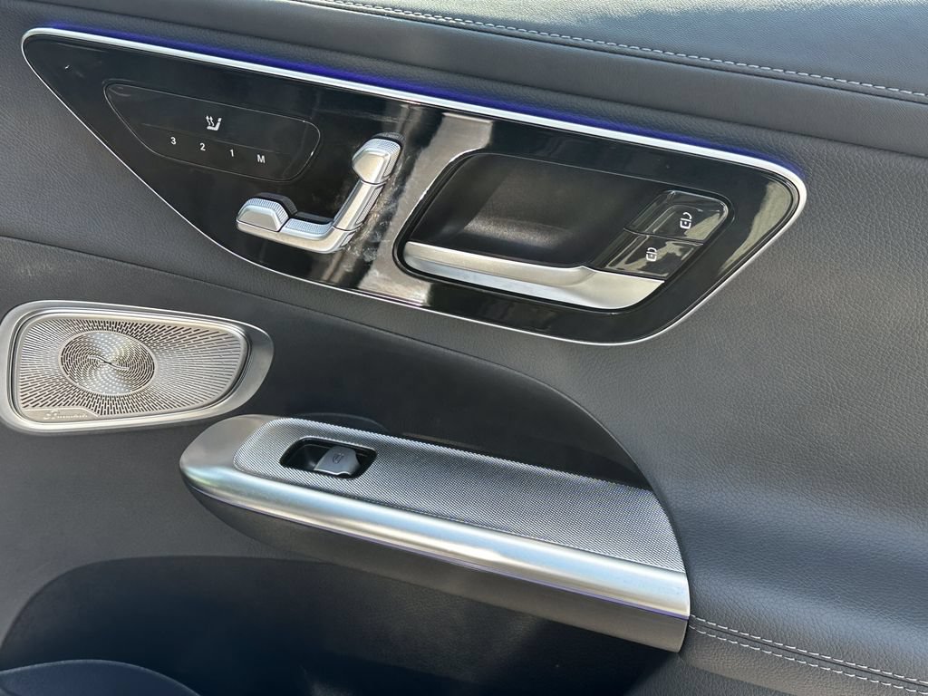 Certified 2025 Mercedes-Benz GLC 300 w/ AMG Line image 17