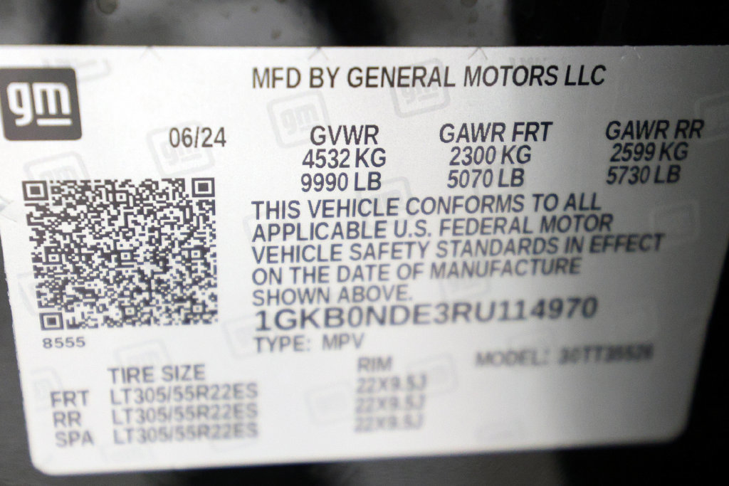 Used 2024 GMC Hummer EV 2X w/ LPO, Illumination Package AWD/4WD image 55