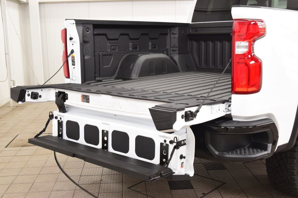 New 2026 Chevrolet Silverado 1500 ZR2 AWD/4WD image 29