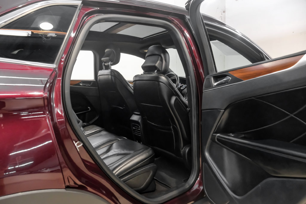 Used 2019 Lincoln MKC Select w/ Select Plus Package FWD image 46