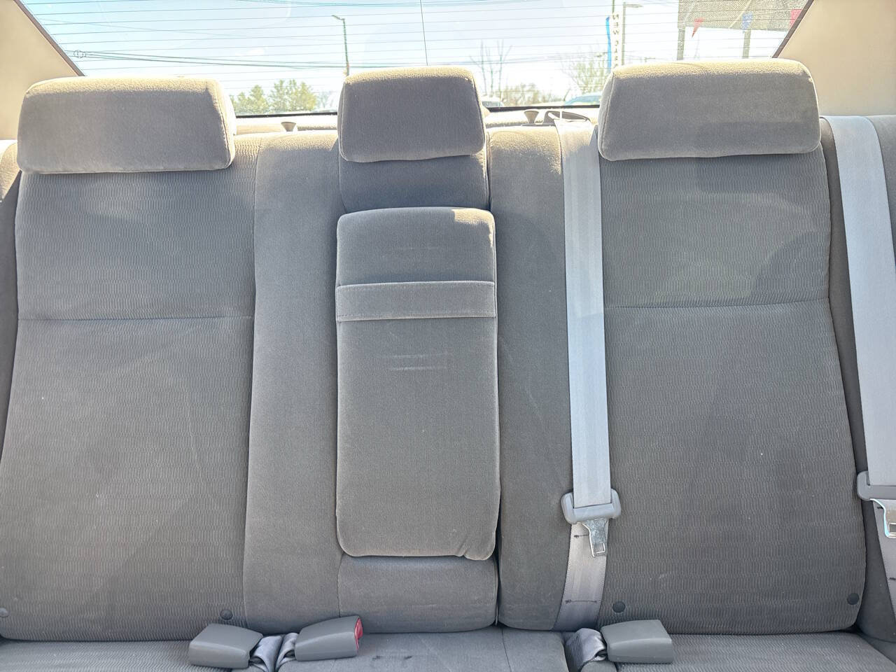 Used 2005 Toyota Camry XLE FWD image 17