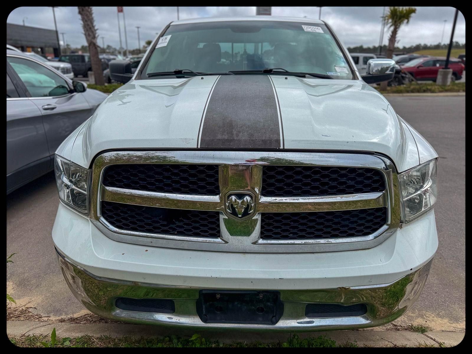 Used 2018 RAM 1500 Classic SLT image 7