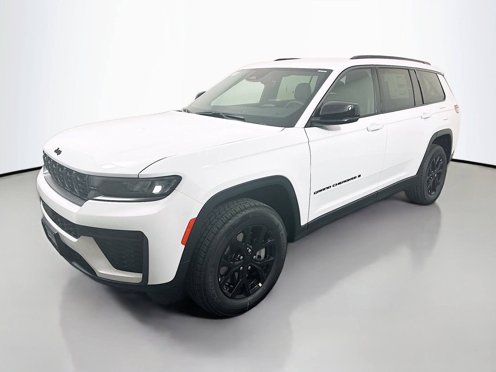 New 2026 Jeep Grand Cherokee L 4WD image 3