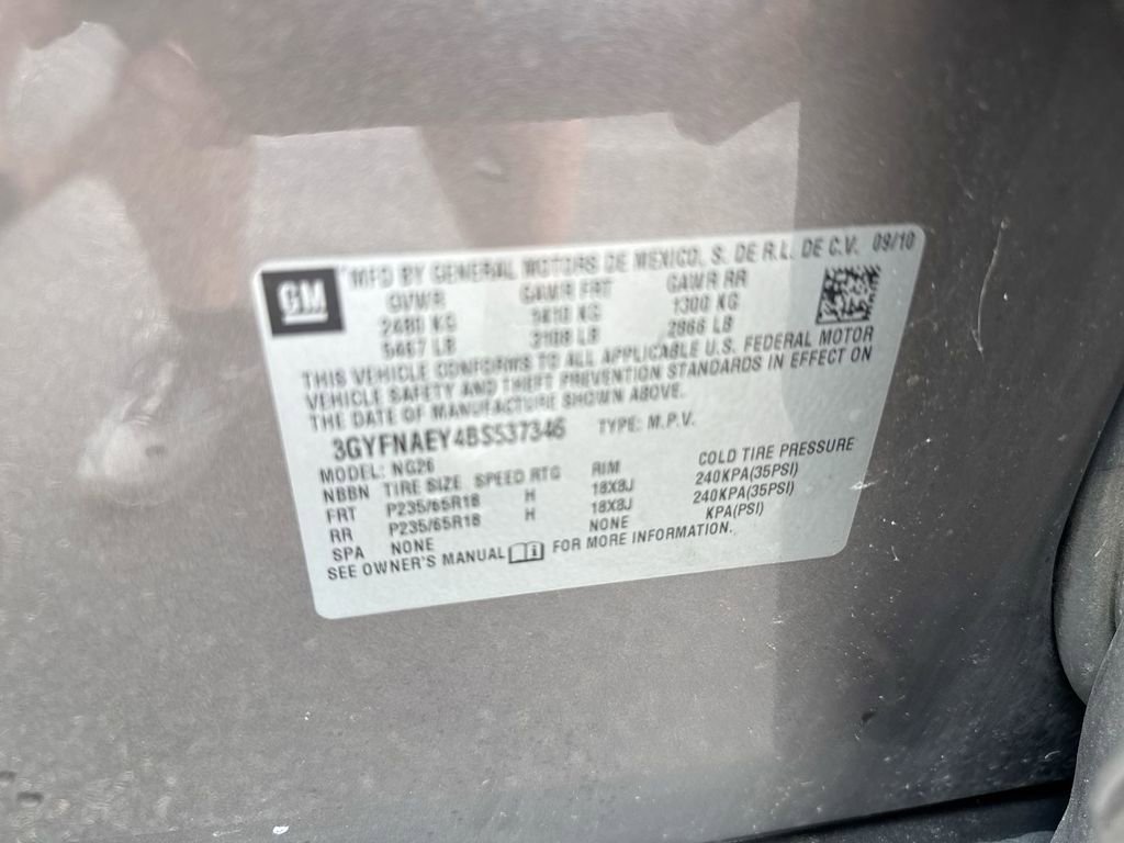 Used 2011 Cadillac SRX Luxury FWD image 29