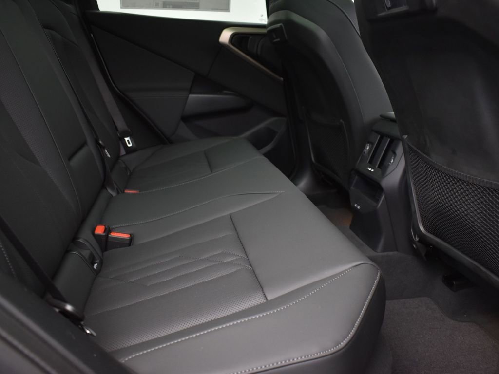 Certified 2025 BMW X3 xDrive30i w/ Premium Package image 22