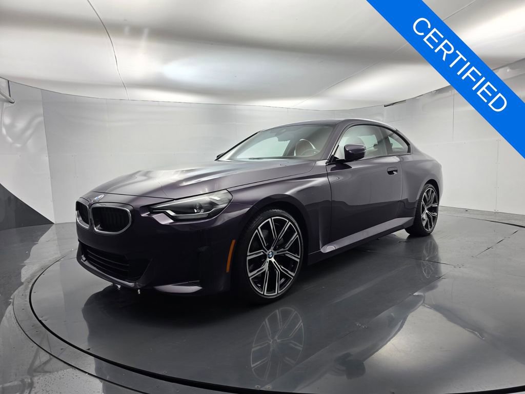 Used 2024 BMW 230i Coupe w/ Convenience Package RWD image 8