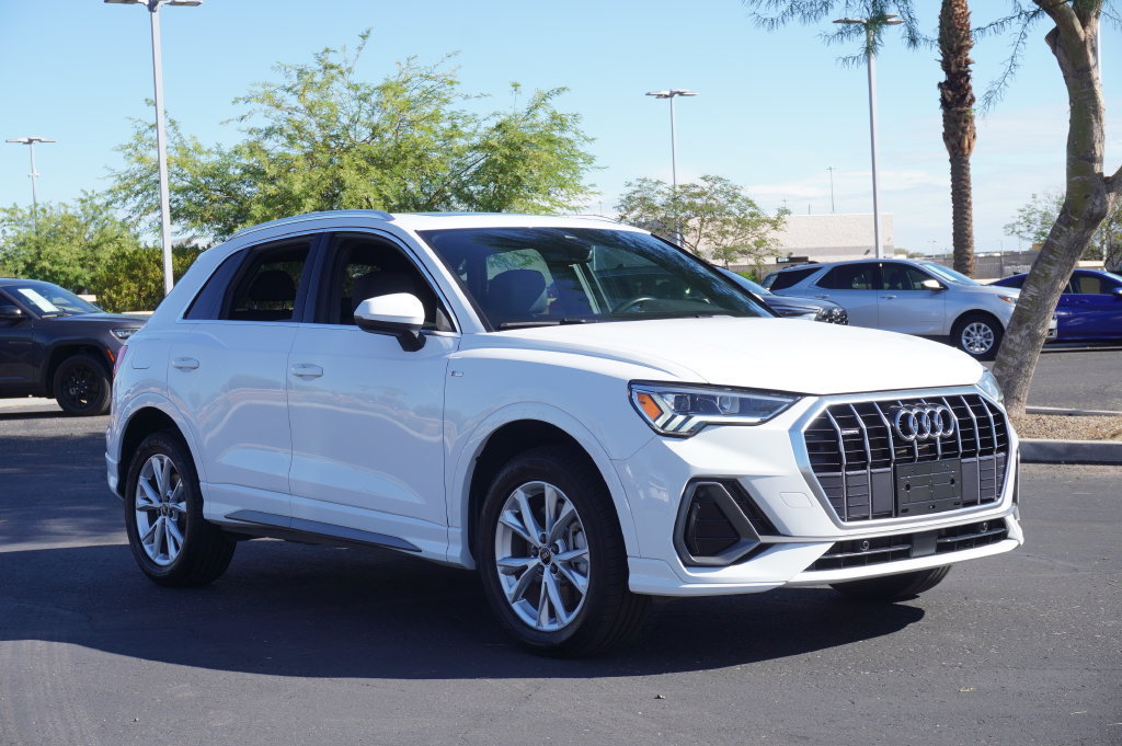 Used 2025 Audi Q3 2.0T Premium AWD/4WD image 4
