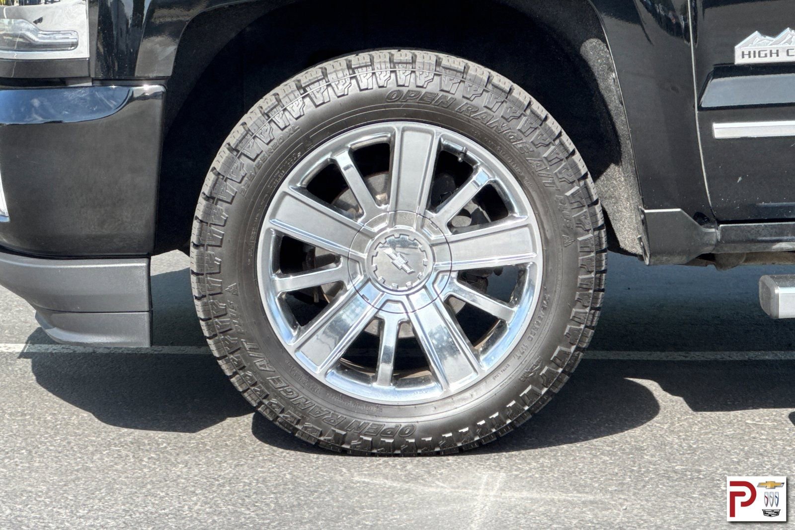 Used 2017 Chevrolet Silverado 1500 High Country AWD/4WD image 32