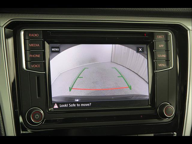 Used 2019 Volkswagen Passat 2.0T Wolfsburg FWD image 13