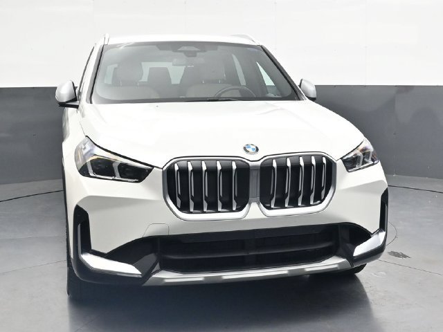 Used 2023 BMW X1 xDrive28i w/ Convenience Package AWD/4WD image 11
