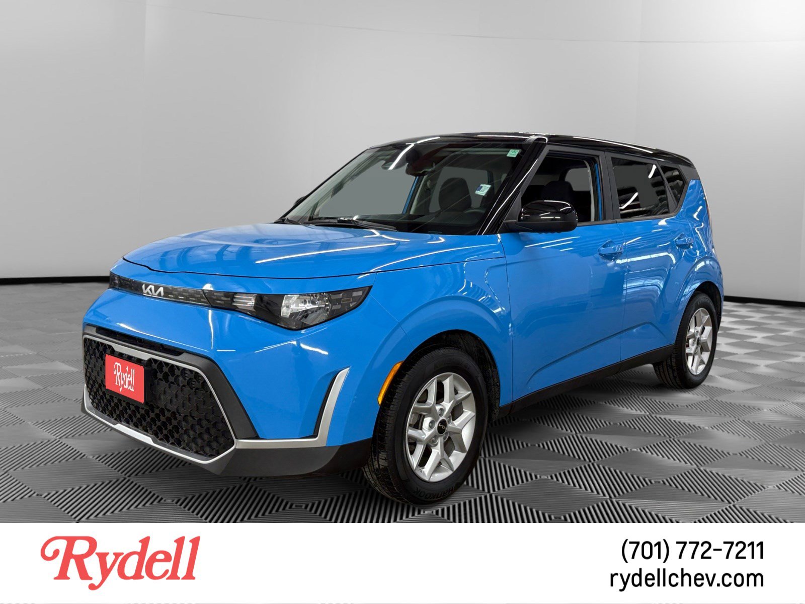 Used 2023 Kia Soul S FWD video 1