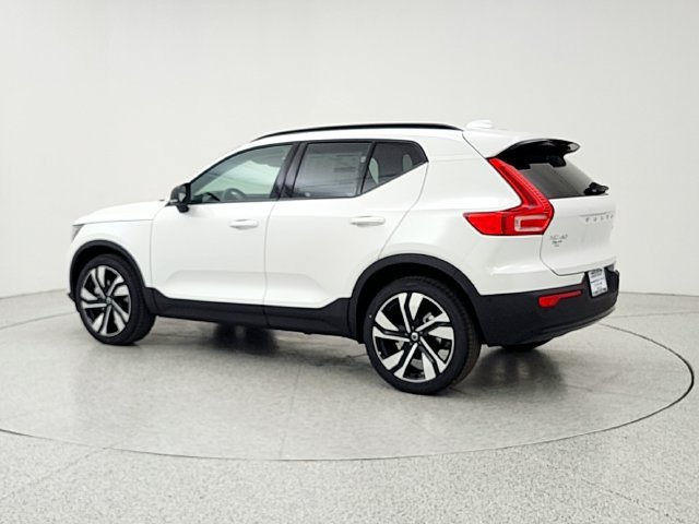 New 2026 Volvo XC40 B5 Ultra w/ Climate Package AWD/4WD image 7