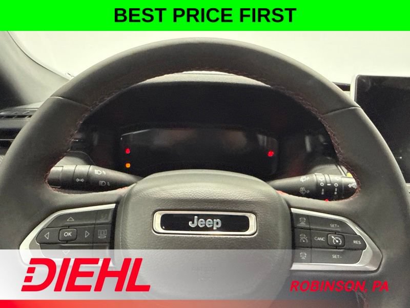 New 2026 Jeep Compass Trailhawk w/ Sun, Sound & Navigation Group AWD/4WD image 21