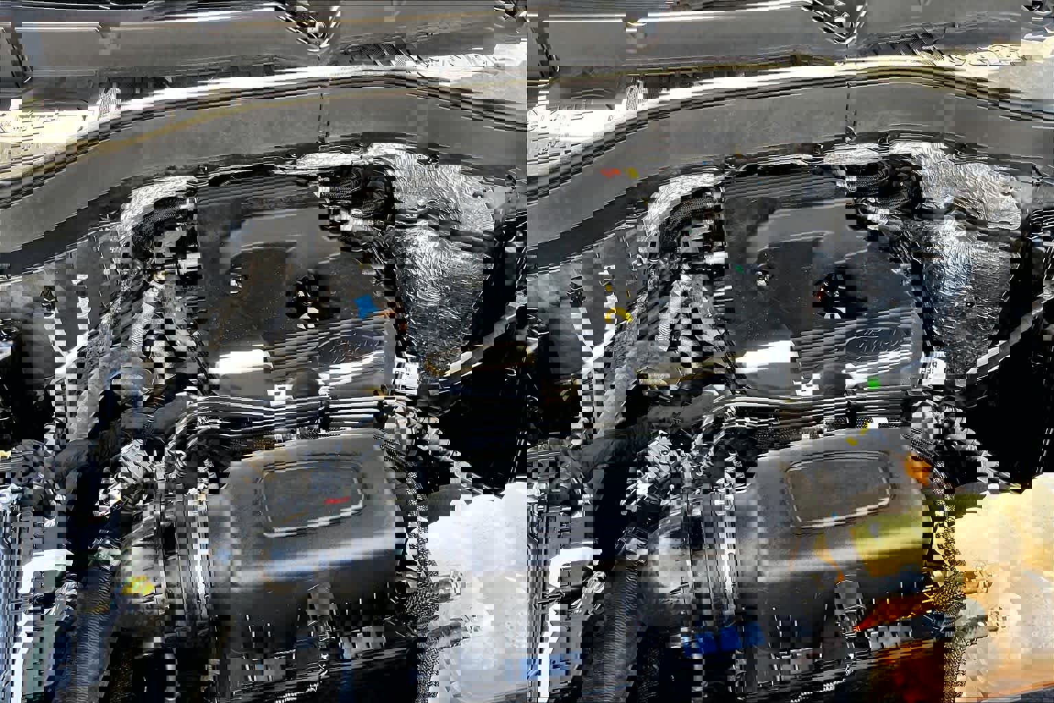 Used 2020 Ford Explorer XLT w/ Equipment Group 202A image 33