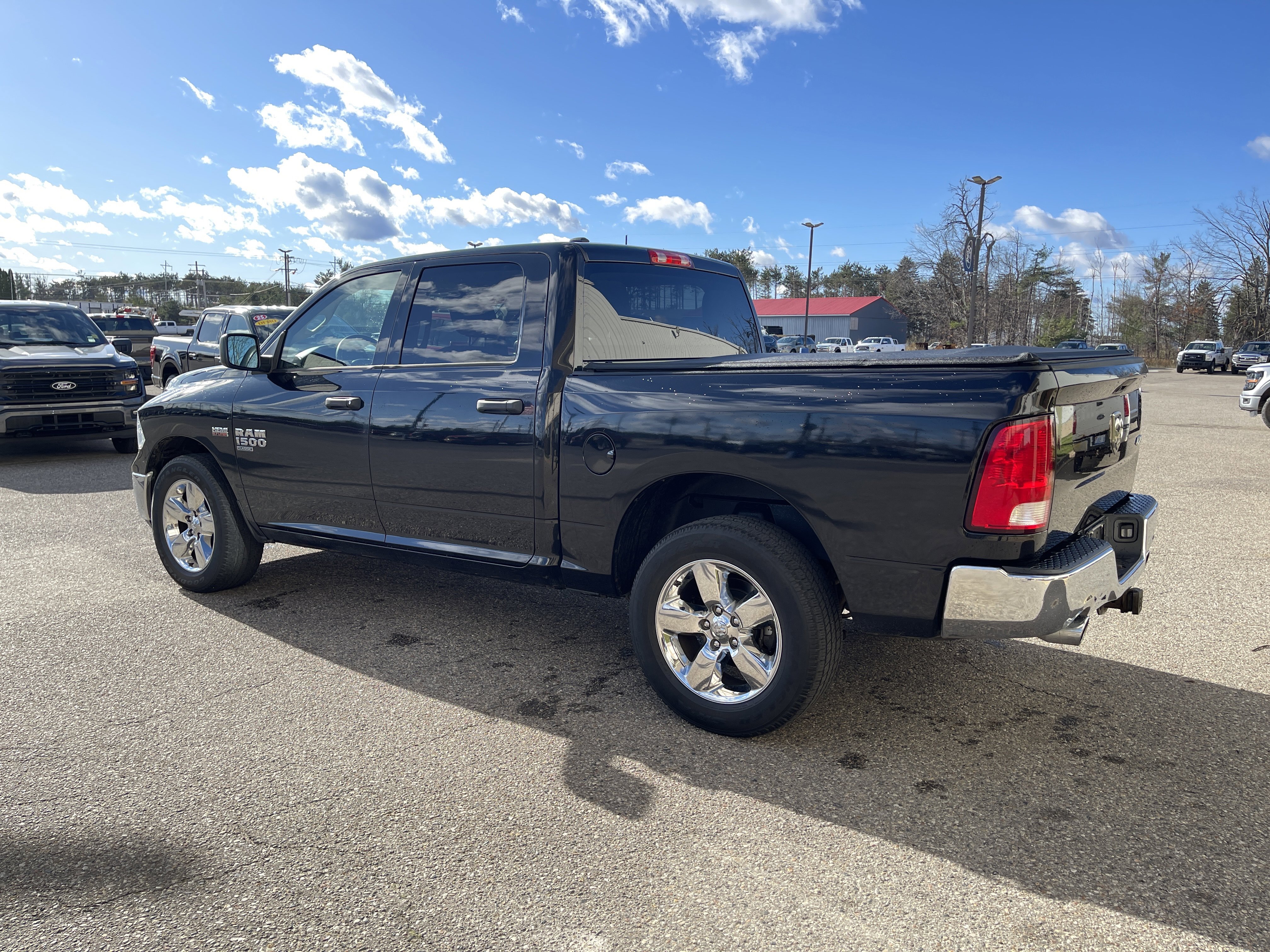 Used 2019 RAM 1500 ST w/ SXT Plus Group image 5