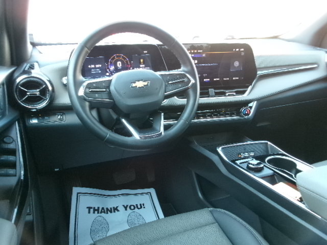 Used 2026 Chevrolet Equinox LT w/ Convenience Package II FWD image 19