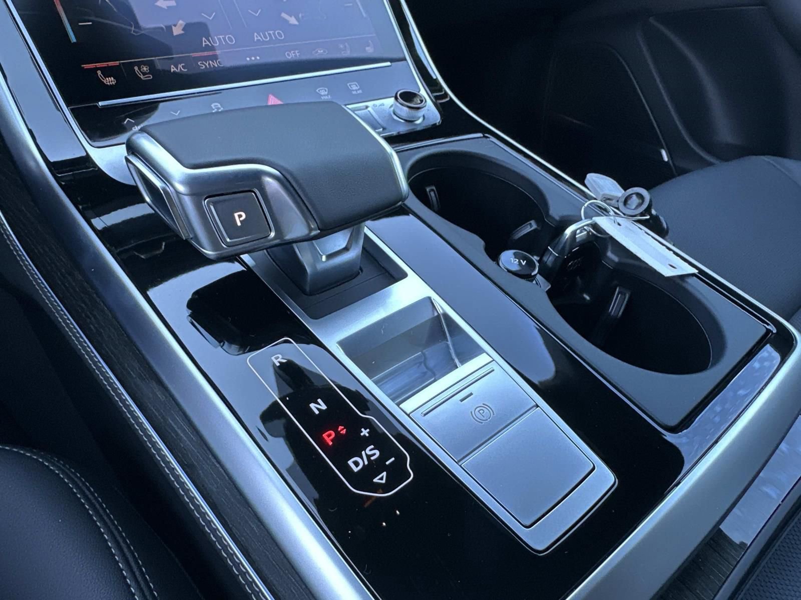 New 2026 Audi Q8 Premium Plus AWD/4WD image 24