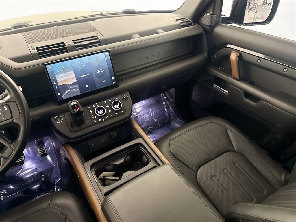 Certified 2022 Land Rover Defender 110 X image 22